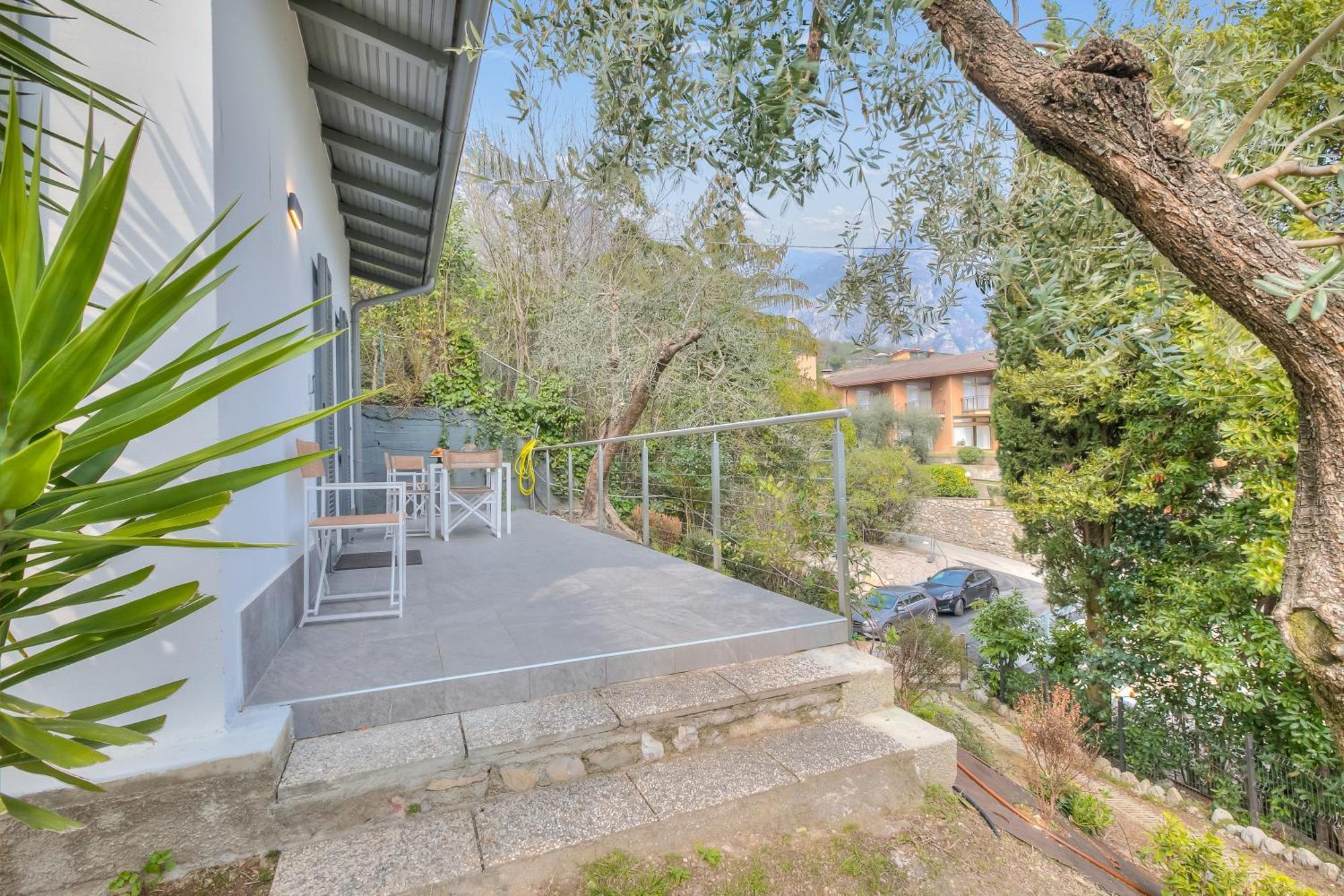 利莫内-苏尔加达Relais Nanzello Garda Living 1 And 2别墅 外观 照片